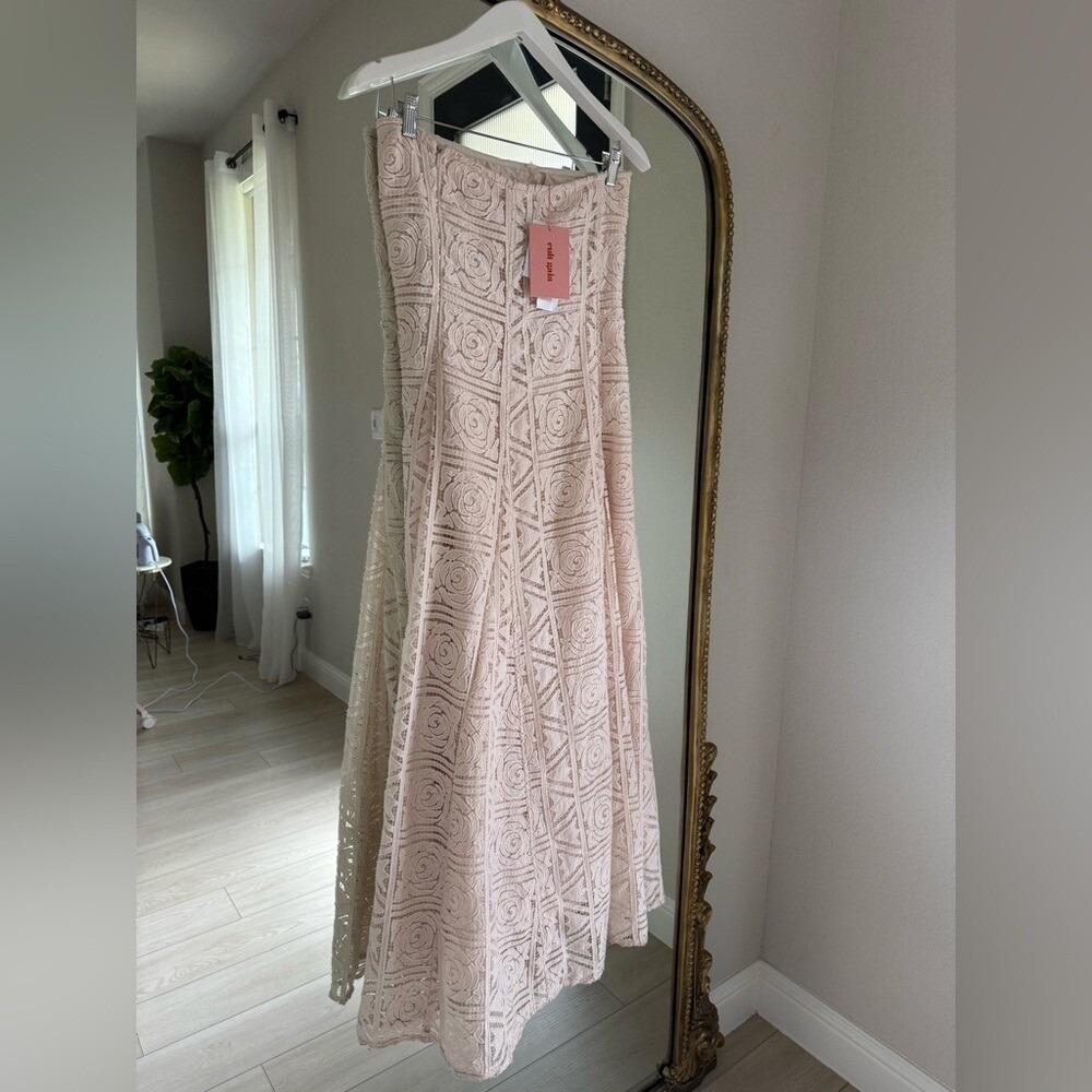 Cult Gaia Solia Floral Lace Maxi Dress In Gardenia - Picture 11 of 13